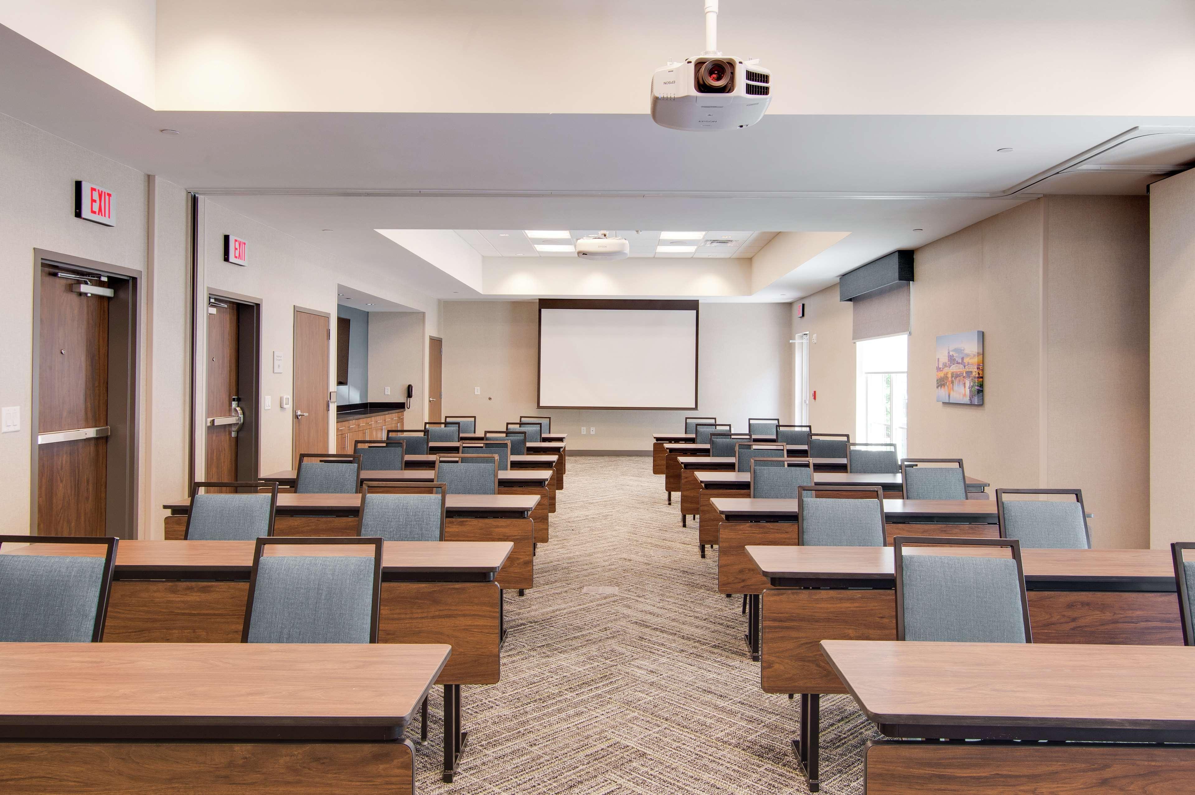 Hampton Inn & Suites By Hilton Nashville North Skyline Экстерьер фото